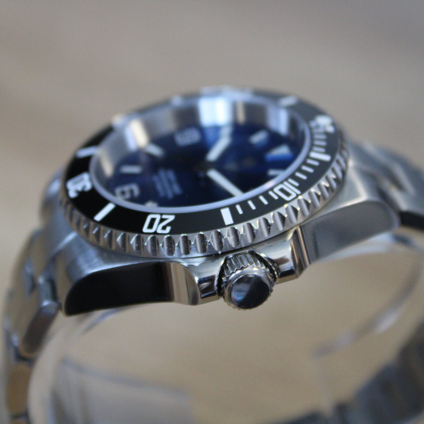 Tiger Diver